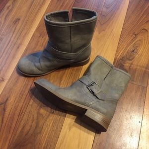 Old Navy boots